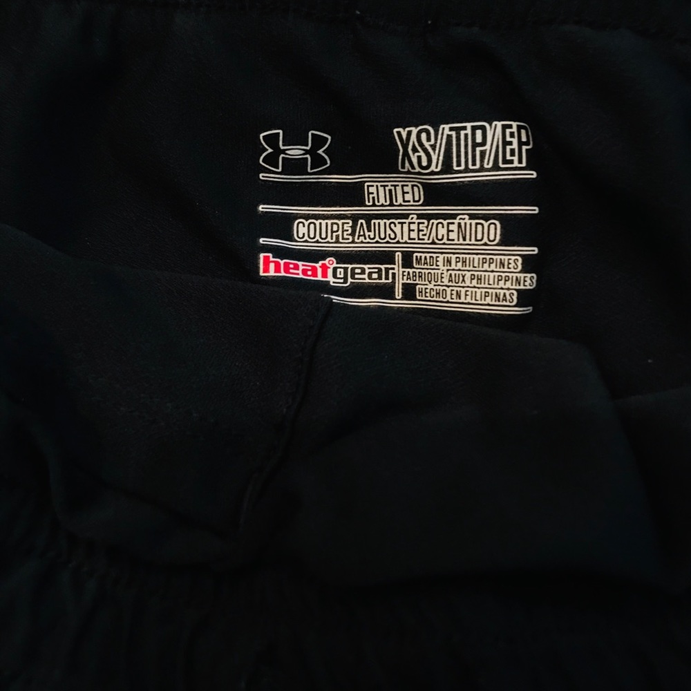 2 pair UnderArmour Women’s Shorts - Picture 2 of 2